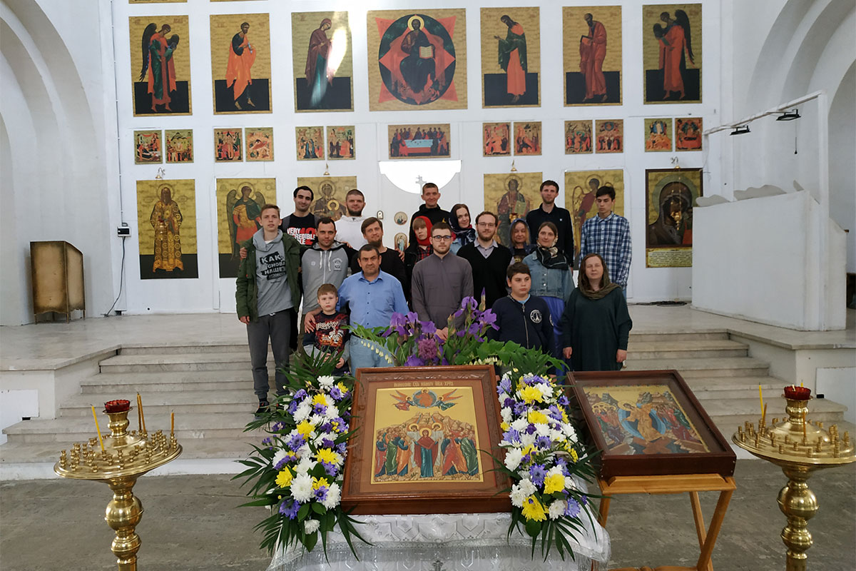 Воспитанники центра «Воскресенье» посетили комплекс Казанского храма г. Раменское
