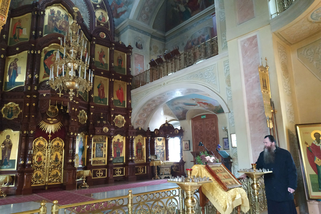 Экскурсия в Свято-Екатерининский монастырь